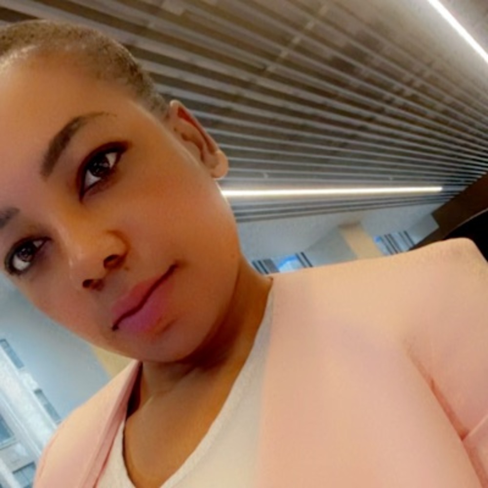 Meet your Posher, Firyal